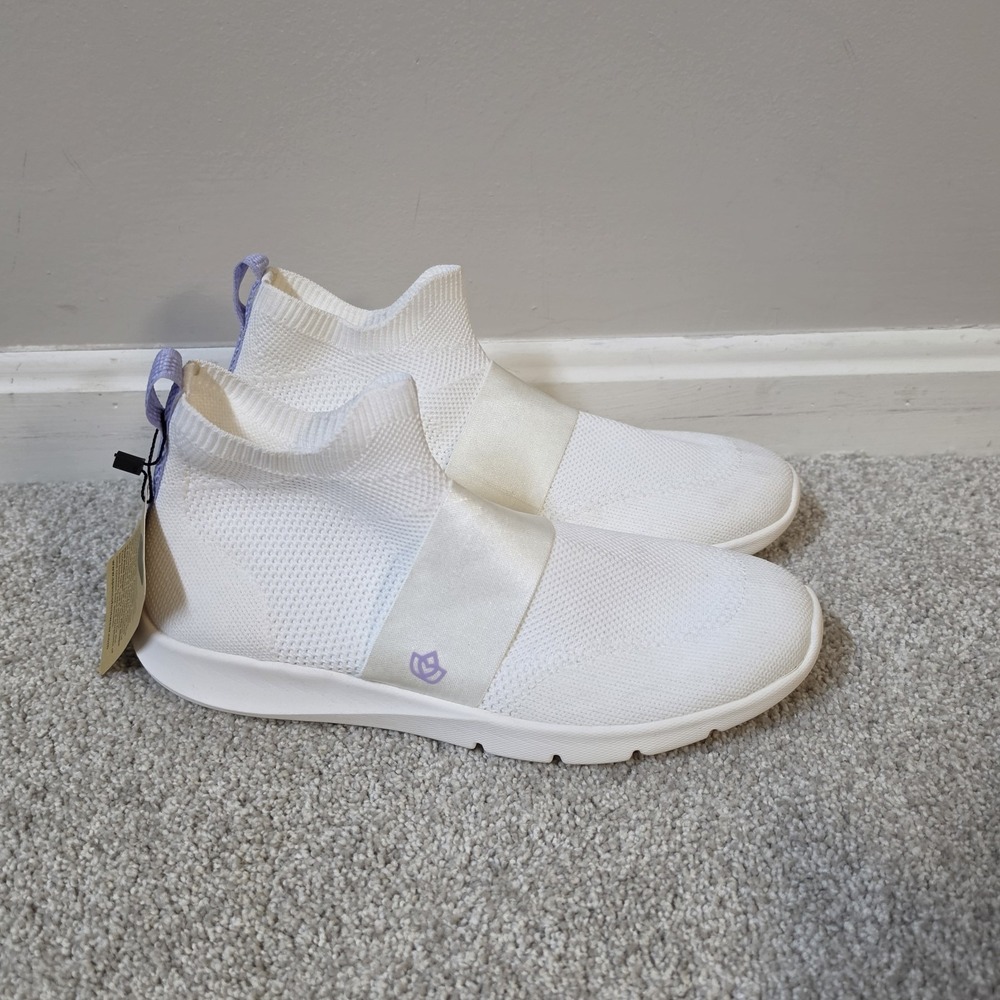 Spenco Women's‎ 9B Pure Love Pull on Sneaker Karma Deluxe New White